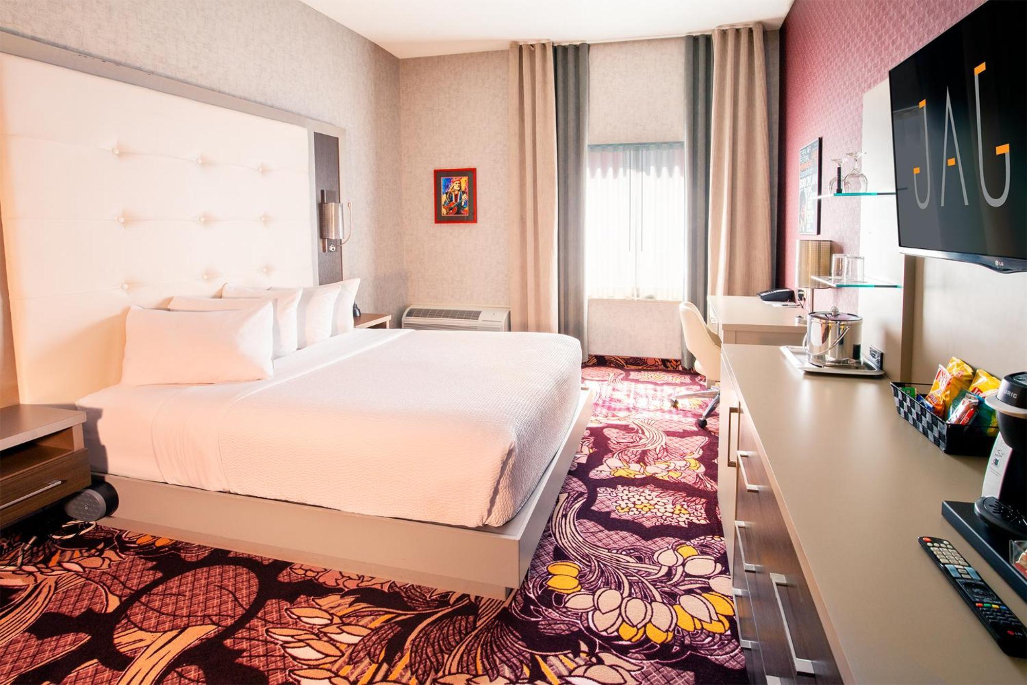 Jag Boutique Hotel Сент-Джонс Экстерьер фото