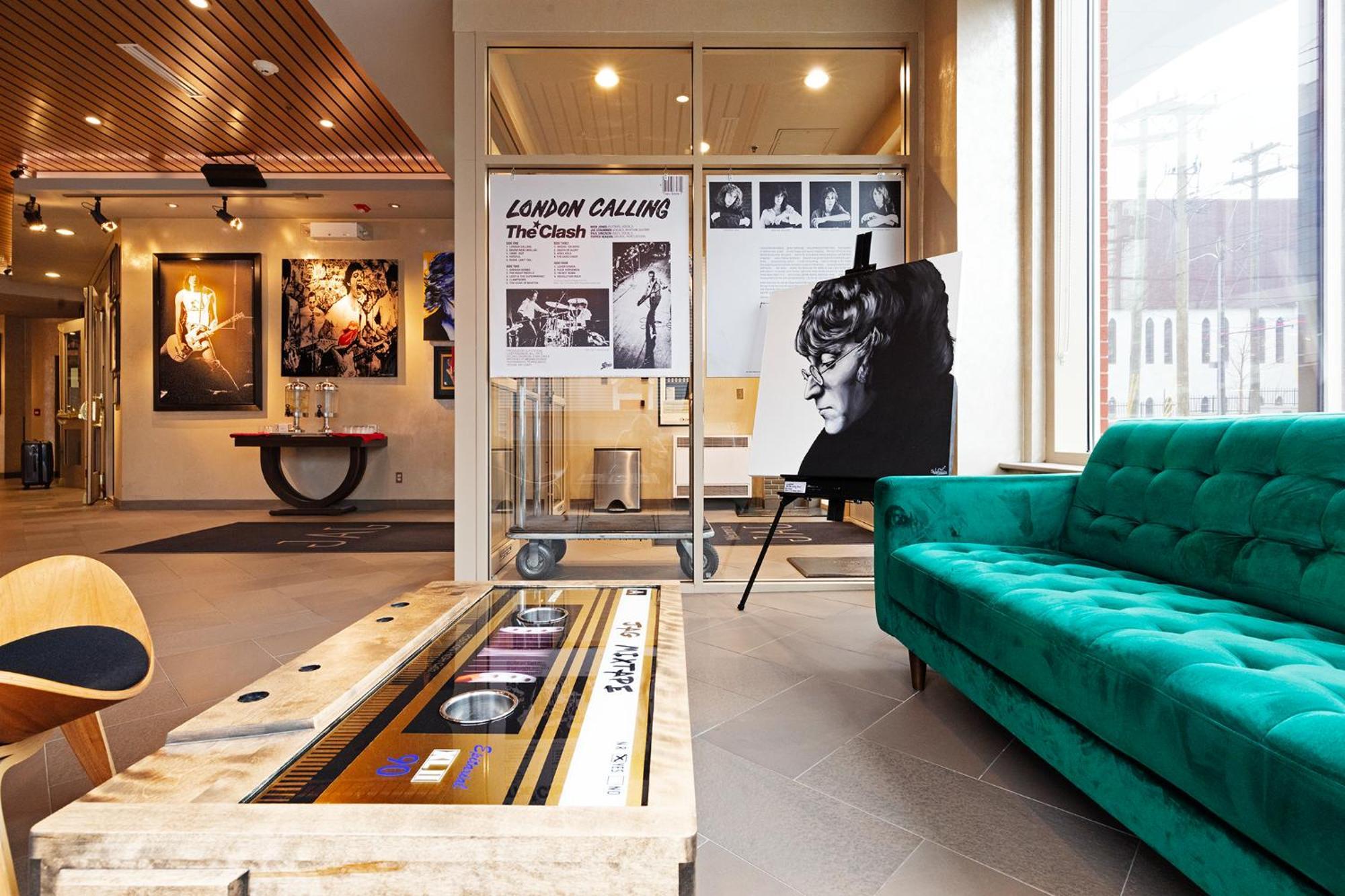 Jag Boutique Hotel Сент-Джонс Экстерьер фото